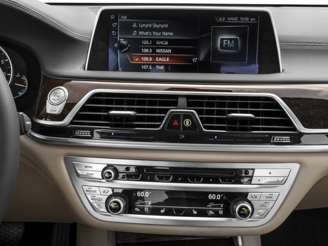 2016 Bmw 740i photo 3