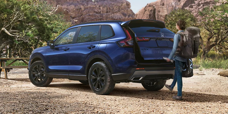2026 Honda CR-V Hybrid parked with scenic mountain view