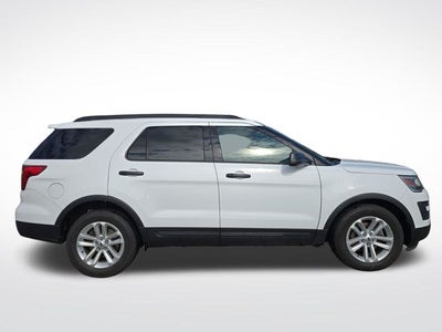 2016 Ford Explorer Base