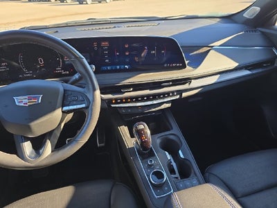 2024 Cadillac XT4 Sport