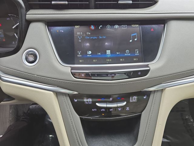 2019 Cadillac XT5 Luxury