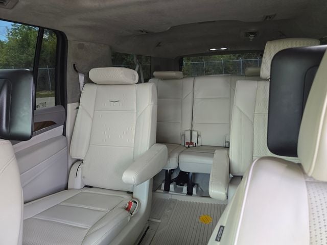 2024 Cadillac Escalade ESV Sport Platinum