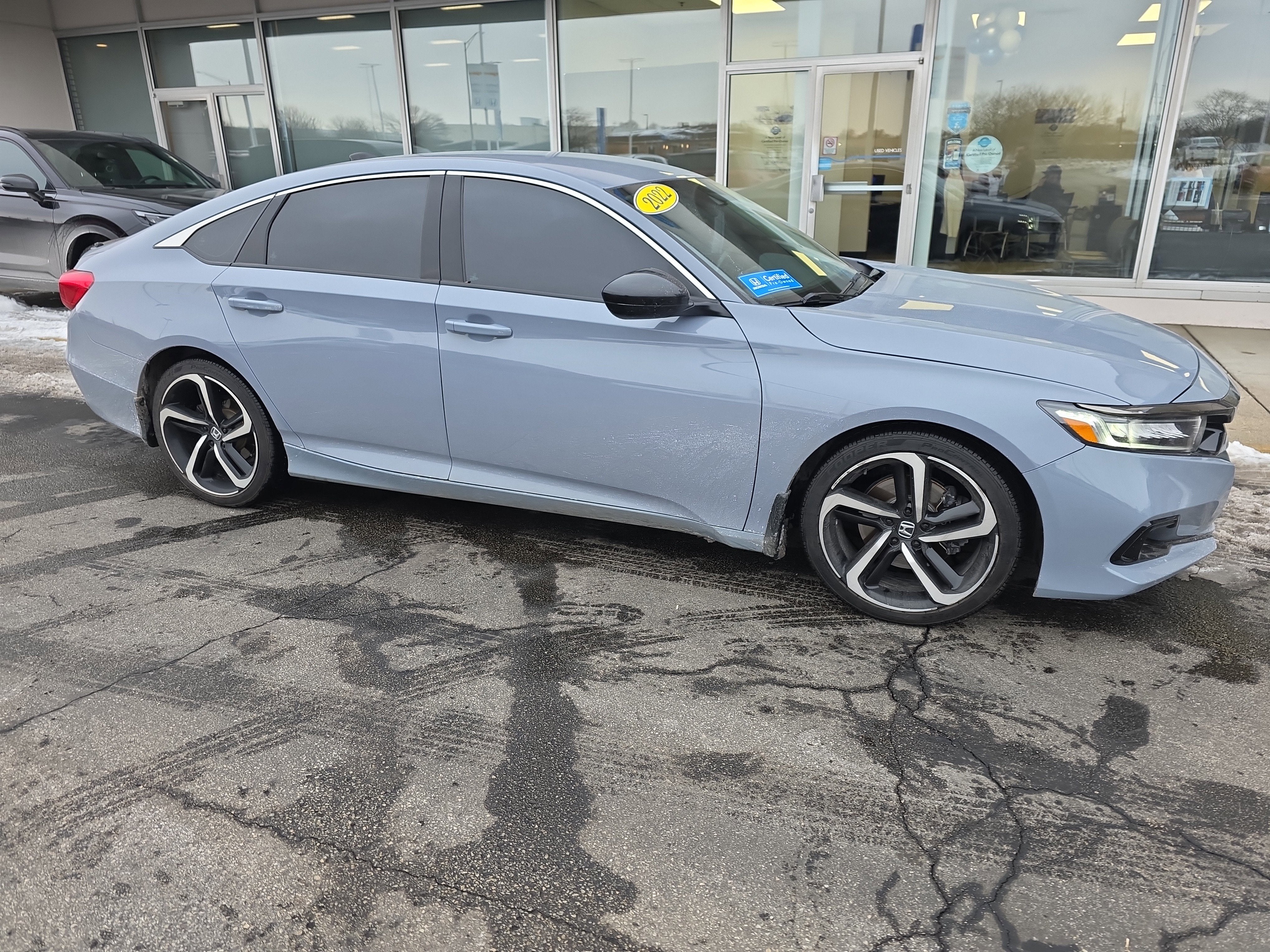 Used 2022 Honda Accord Sport SE with VIN 1HGCV1F47NA033983 for sale in Northfield, Minnesota