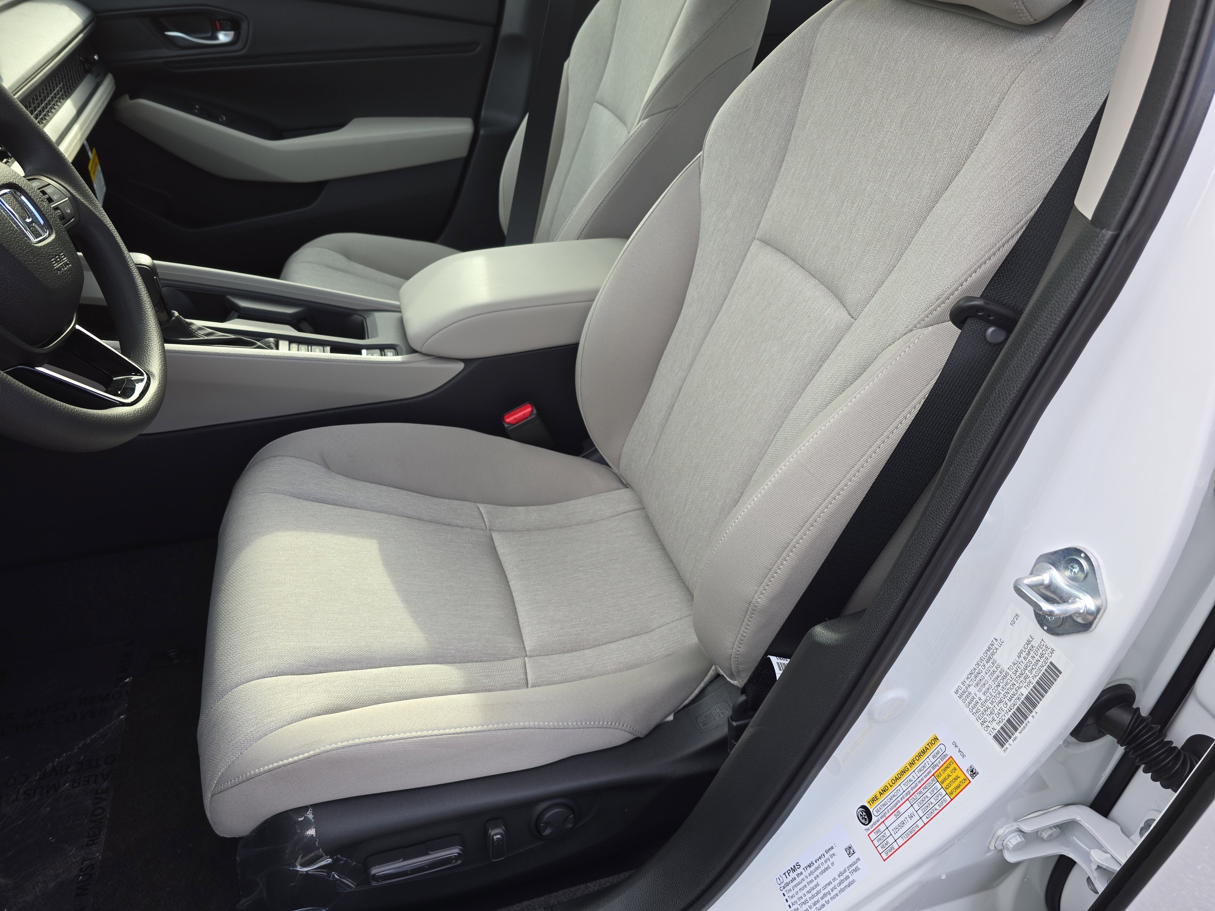 2025 Honda Accord Sedan SE