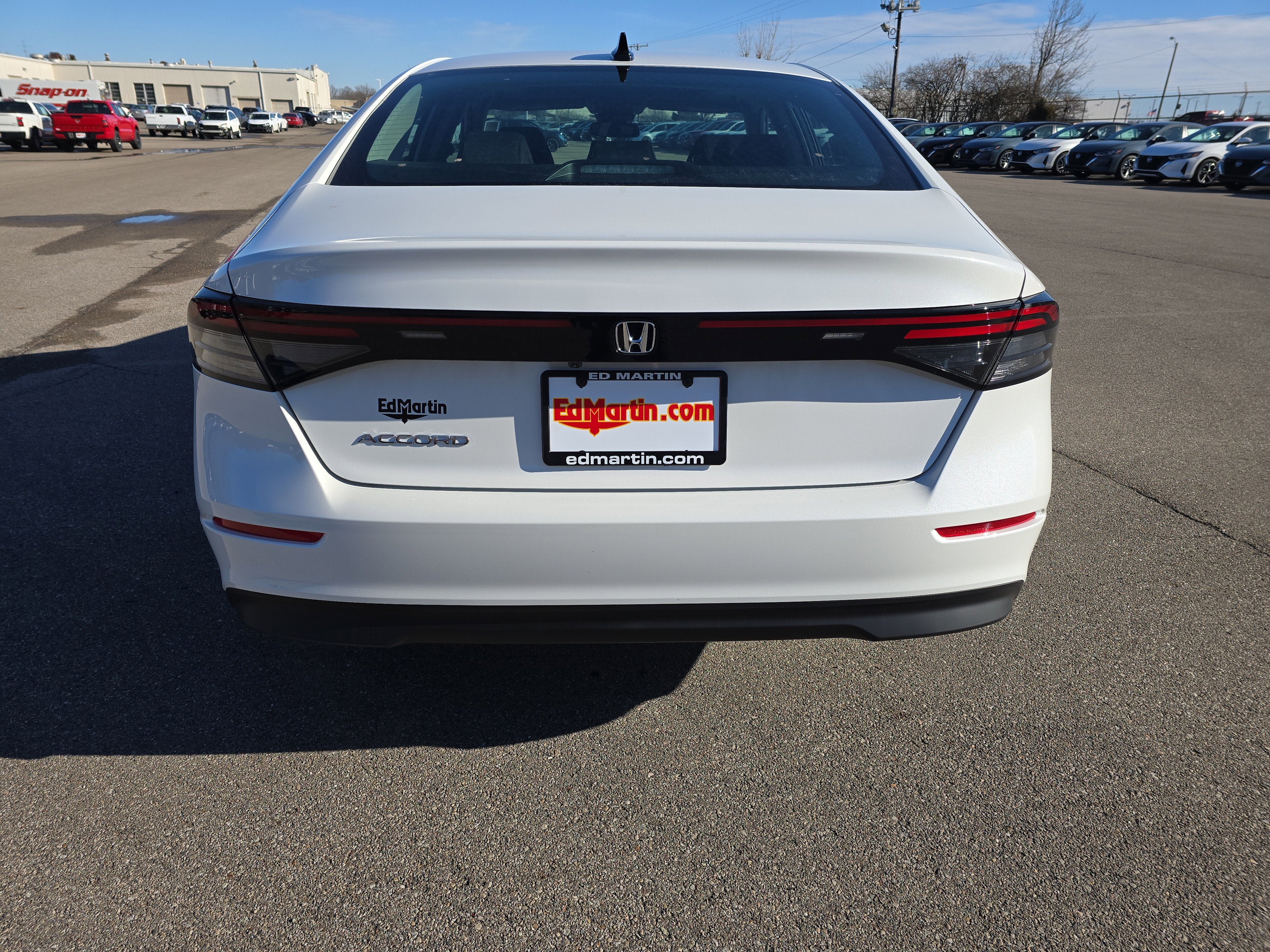 2025 Honda Accord Sedan SE