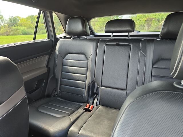 2021 Volkswagen Atlas Cross Sport 3.6L V6 SEL Premium R-Line