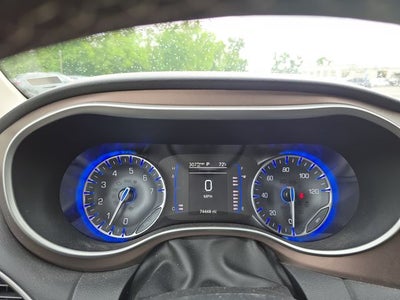 2023 Chrysler Voyager LX