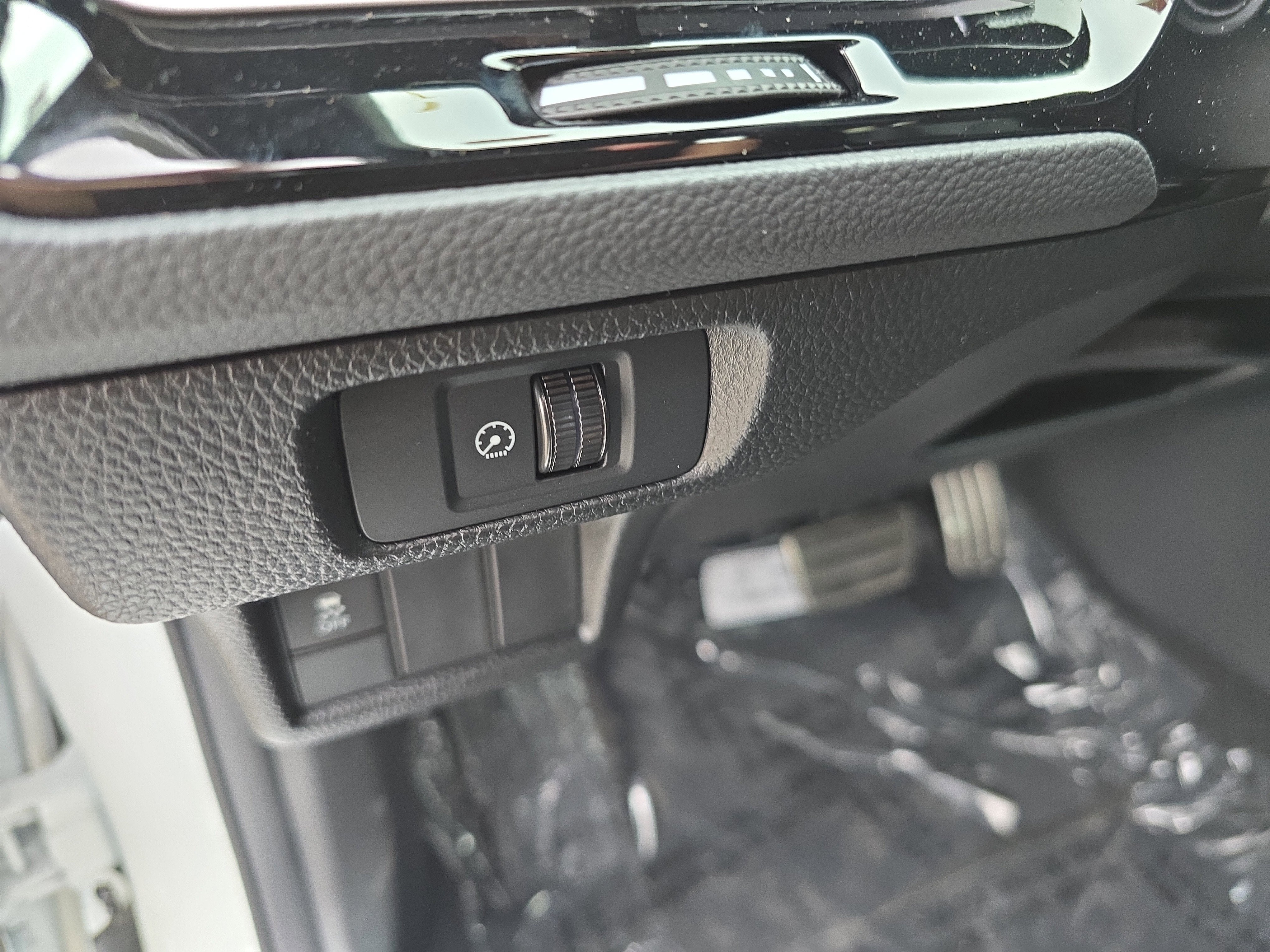 2026 Honda Civic Sedan Hybrid Sport Touring