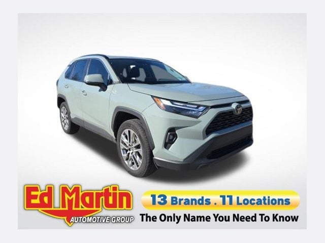 2022 Toyota RAV4 XLE Premium