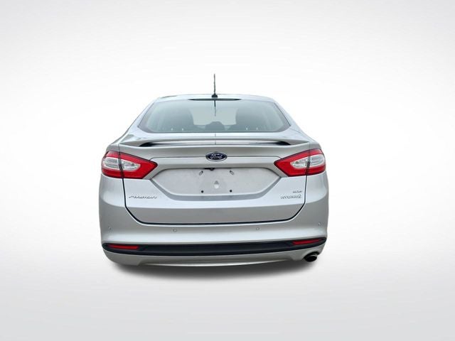 2015 Ford Fusion Hybrid SE