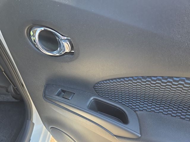 2014 Nissan Versa Note SV