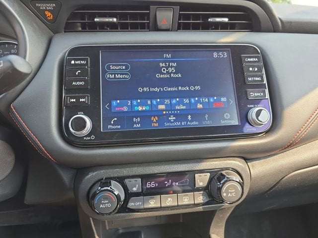 2023 Nissan Kicks SR