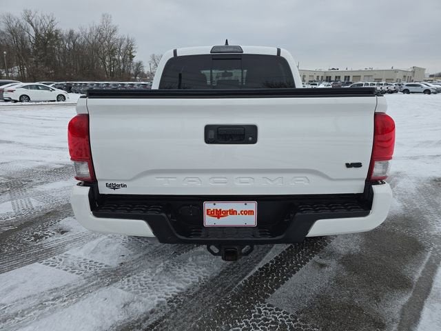 2017 Toyota Tacoma SR