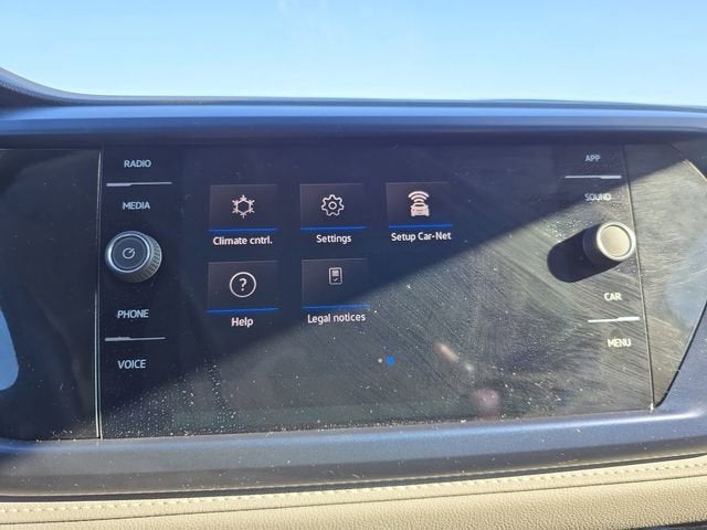 2024 Volkswagen Taos SE