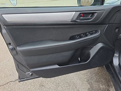 2019 Subaru Outback 2.5i