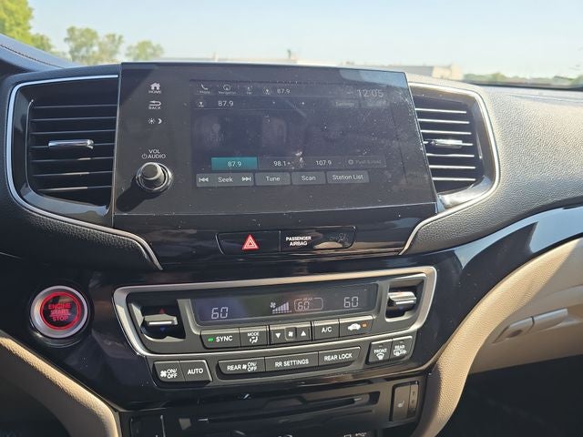 2021 Honda Pilot Touring 7 Passenger