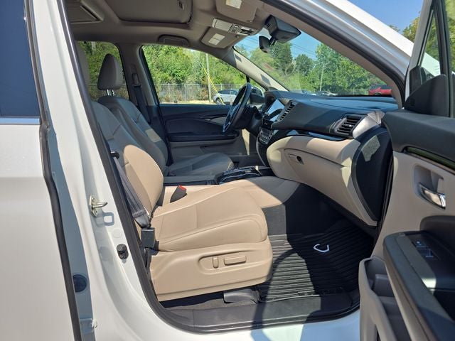 2021 Honda Pilot Touring 7 Passenger