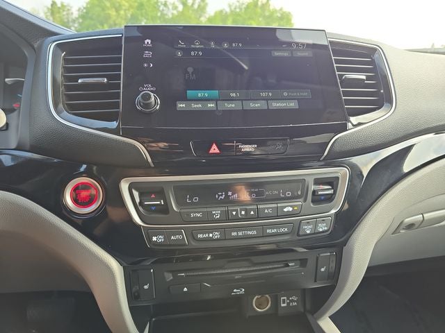 2020 Honda Pilot Touring 7 Passenger