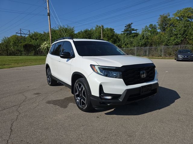 2023 Honda Passport Elite