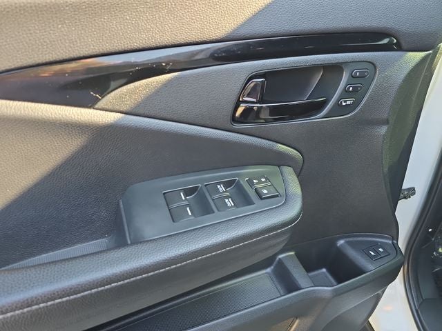 2023 Honda Passport Elite