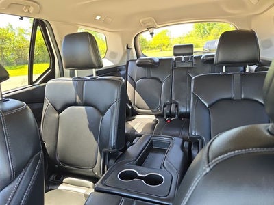 2025 Honda Pilot Touring