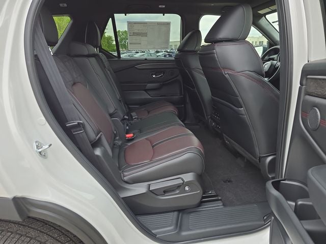 2026 Honda Pilot Black Edition