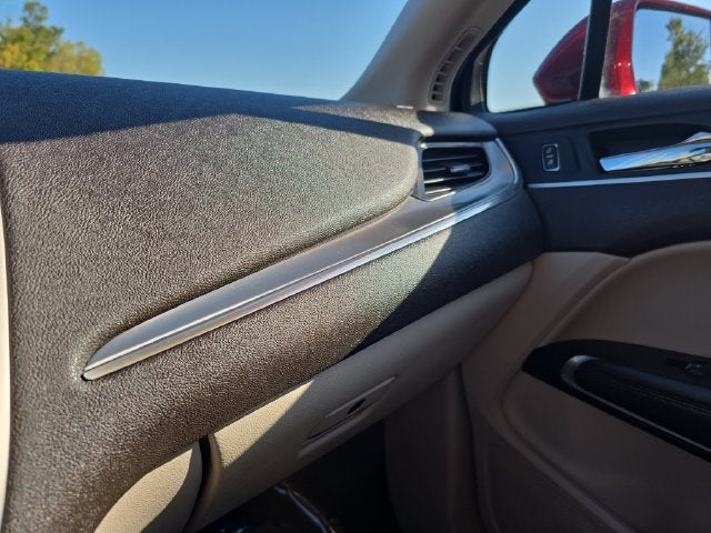 2019 Lincoln MKC Standard