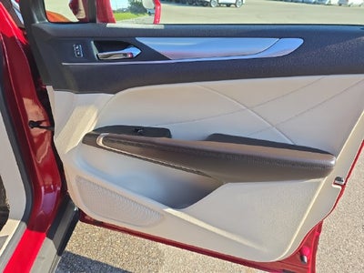 2019 Lincoln MKC Standard