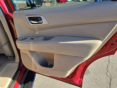 2013 Nissan Pathfinder SL