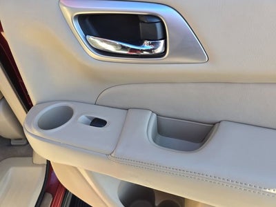 2013 Nissan Pathfinder SL