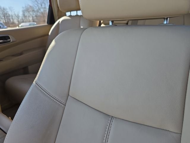 2013 Nissan Pathfinder SL