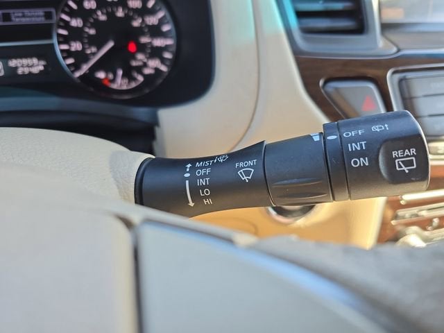 2013 Nissan Pathfinder SL