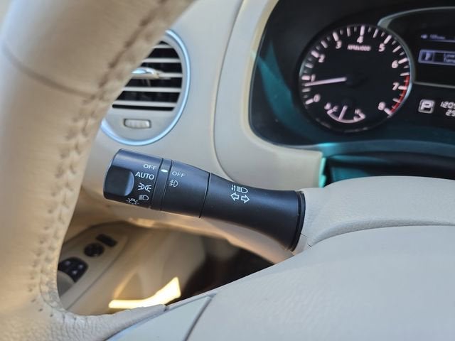 2013 Nissan Pathfinder SL