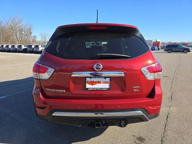 2013 Nissan Pathfinder SL