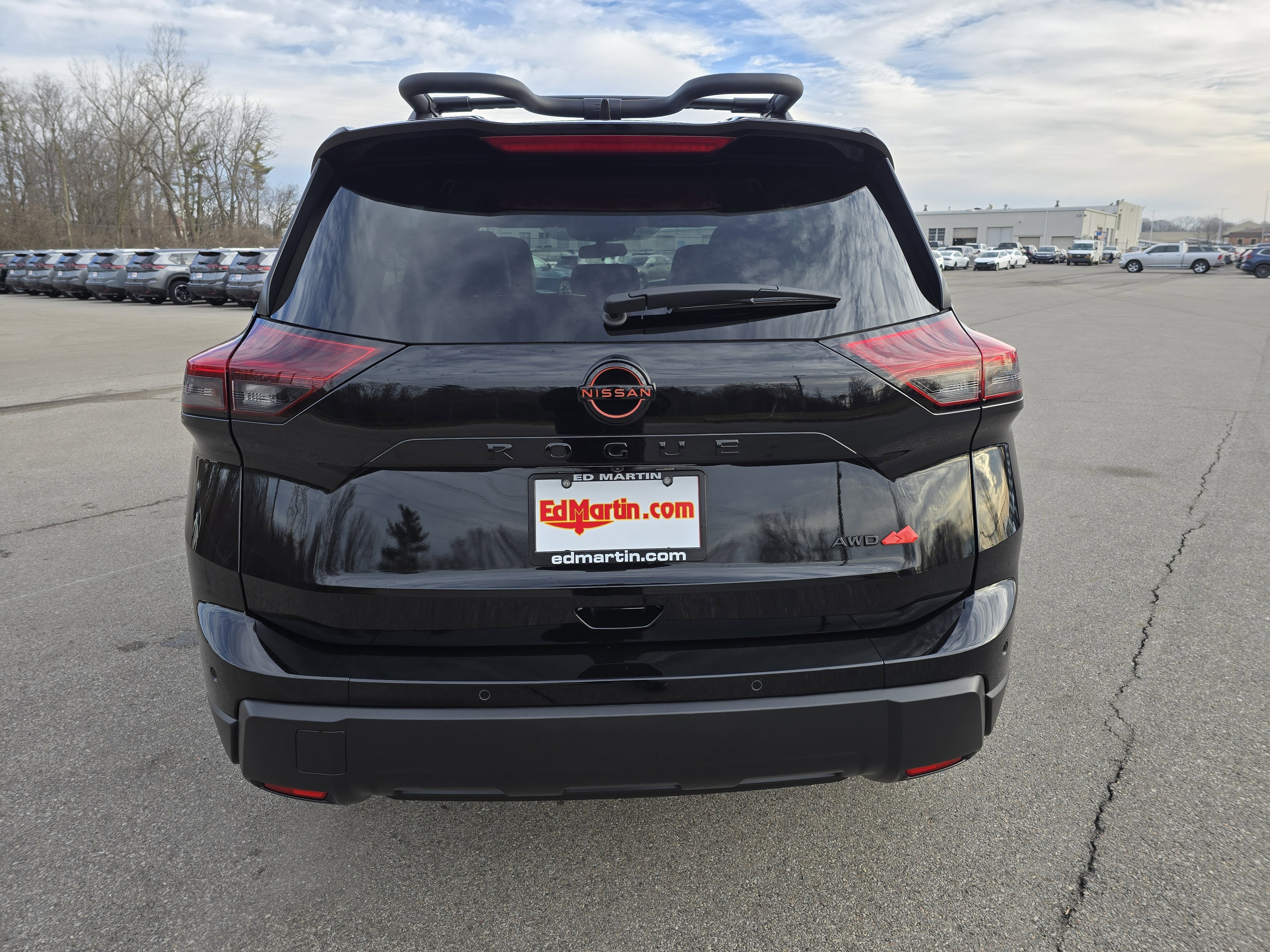 2025 Nissan Rogue Rock Creek