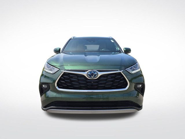2024 Toyota Highlander Hybrid Platinum