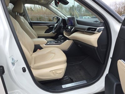 2023 Toyota Highlander Hybrid Limited