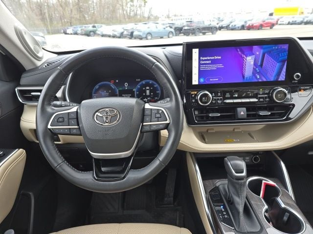 2023 Toyota Highlander Hybrid Limited