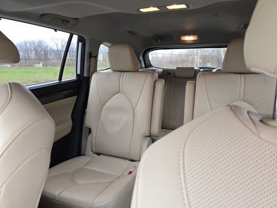 2023 Toyota Highlander Hybrid Limited