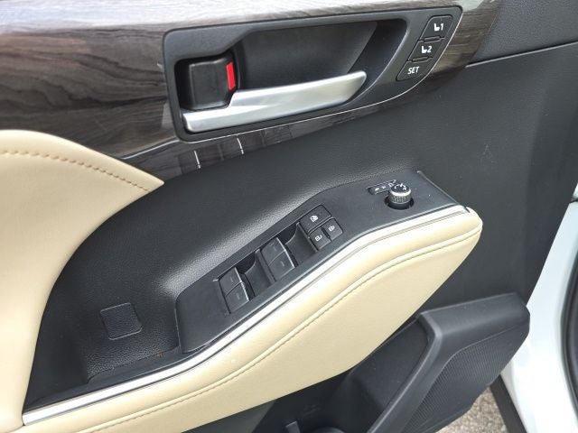 2023 Toyota Highlander Hybrid Limited