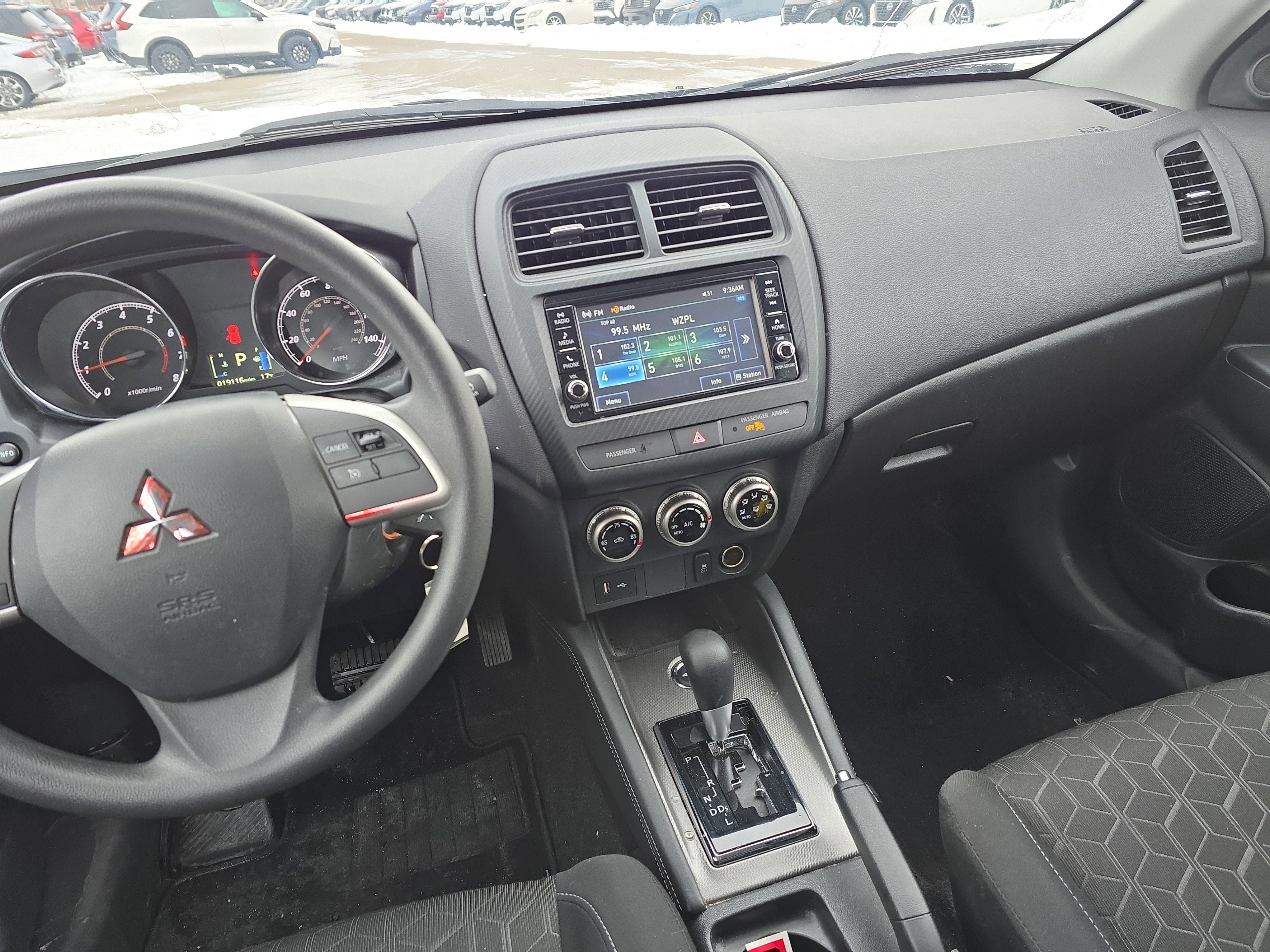 2025 Mitsubishi Outlander Sport ES