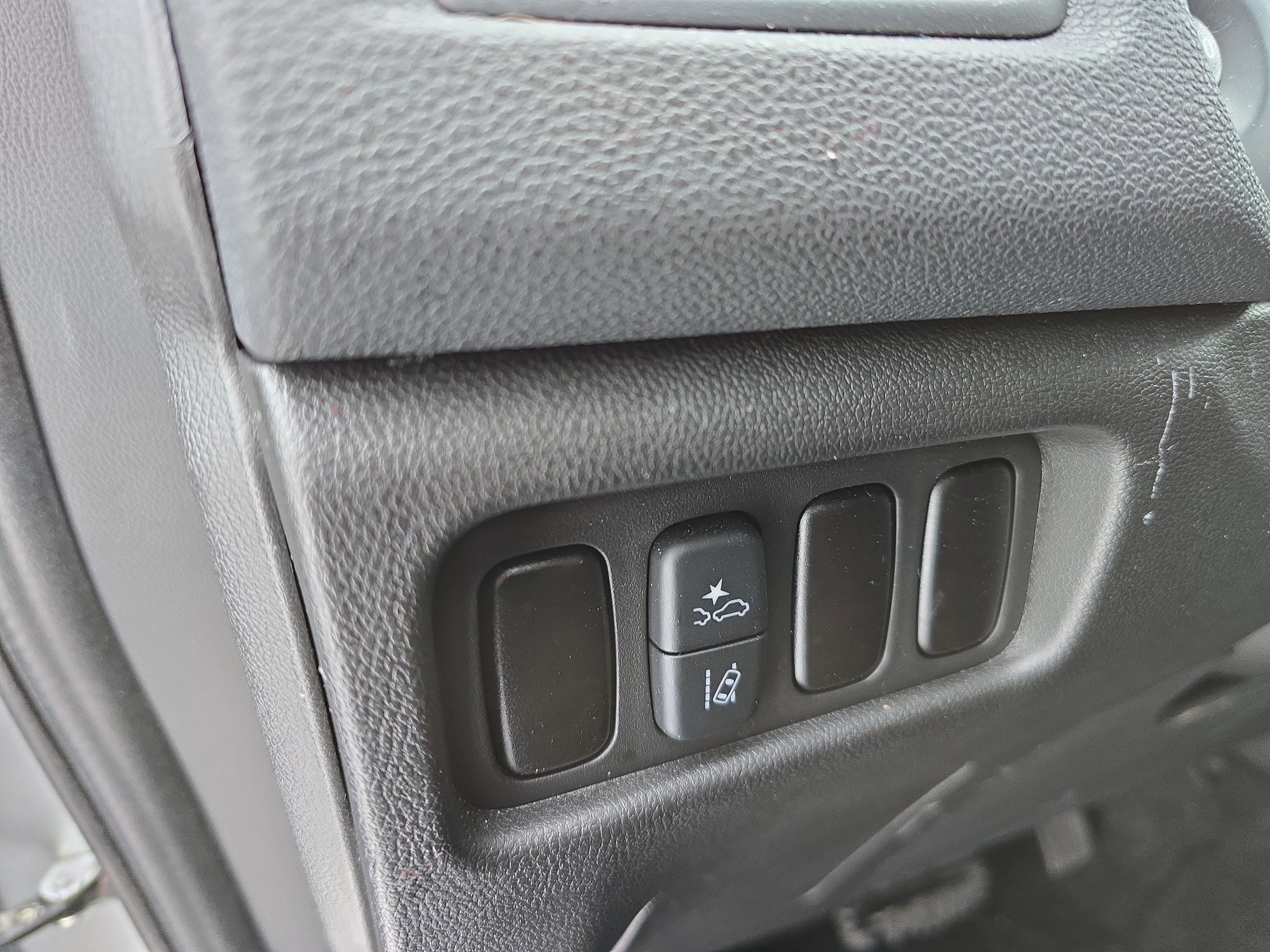 2025 Mitsubishi Outlander Sport ES