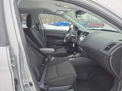 2025 Mitsubishi Outlander Sport ES