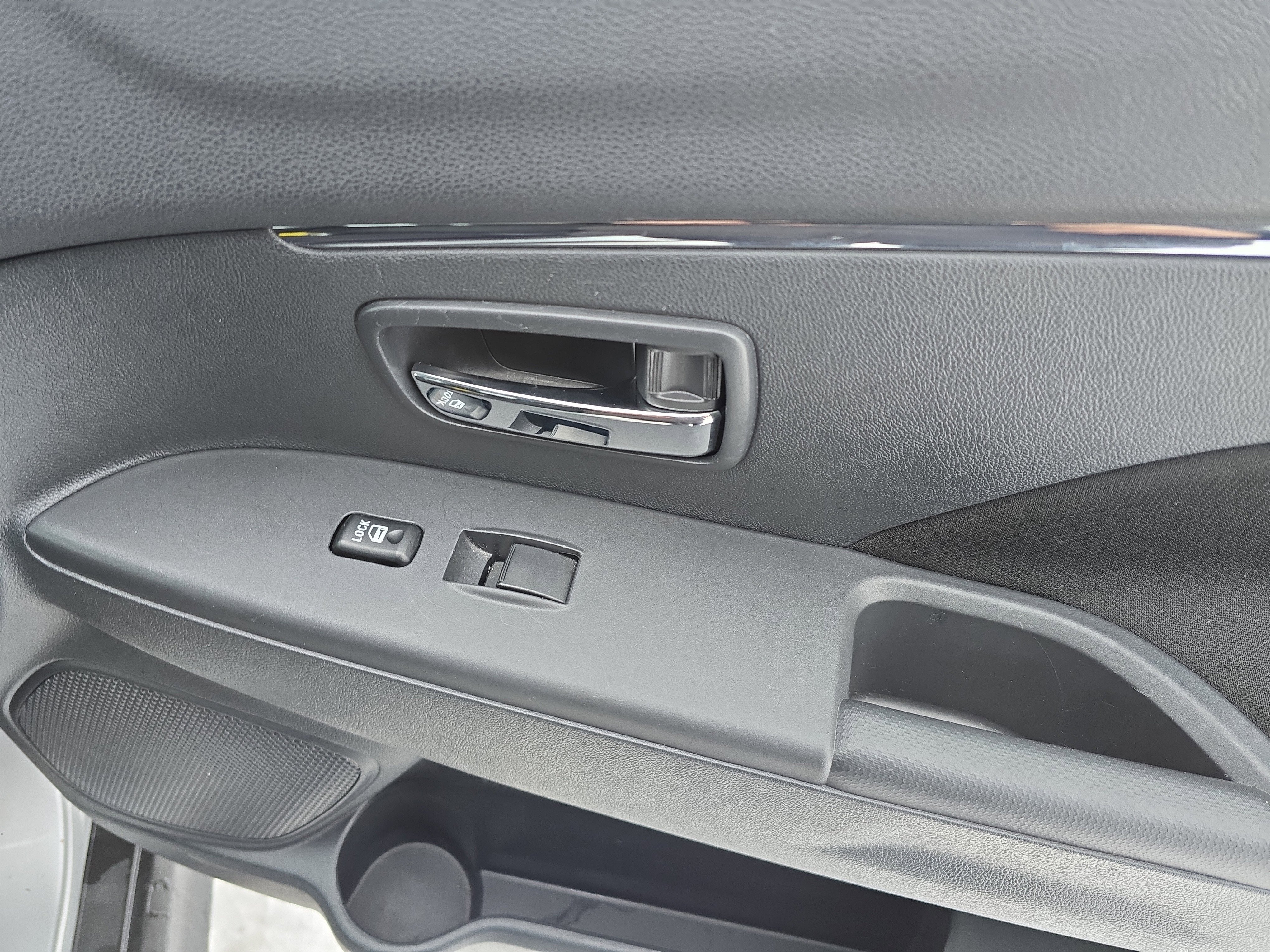 2025 Mitsubishi Outlander Sport ES