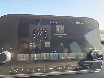 2022 Mitsubishi Outlander Base