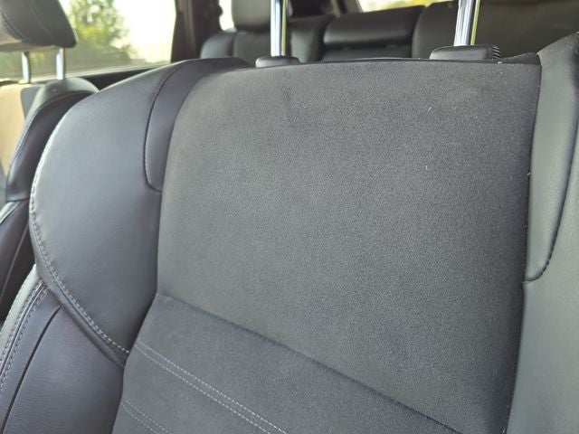 2022 Mitsubishi Outlander Base
