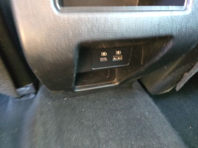 2022 Mitsubishi Outlander Base