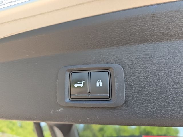 2022 Mitsubishi Outlander Base