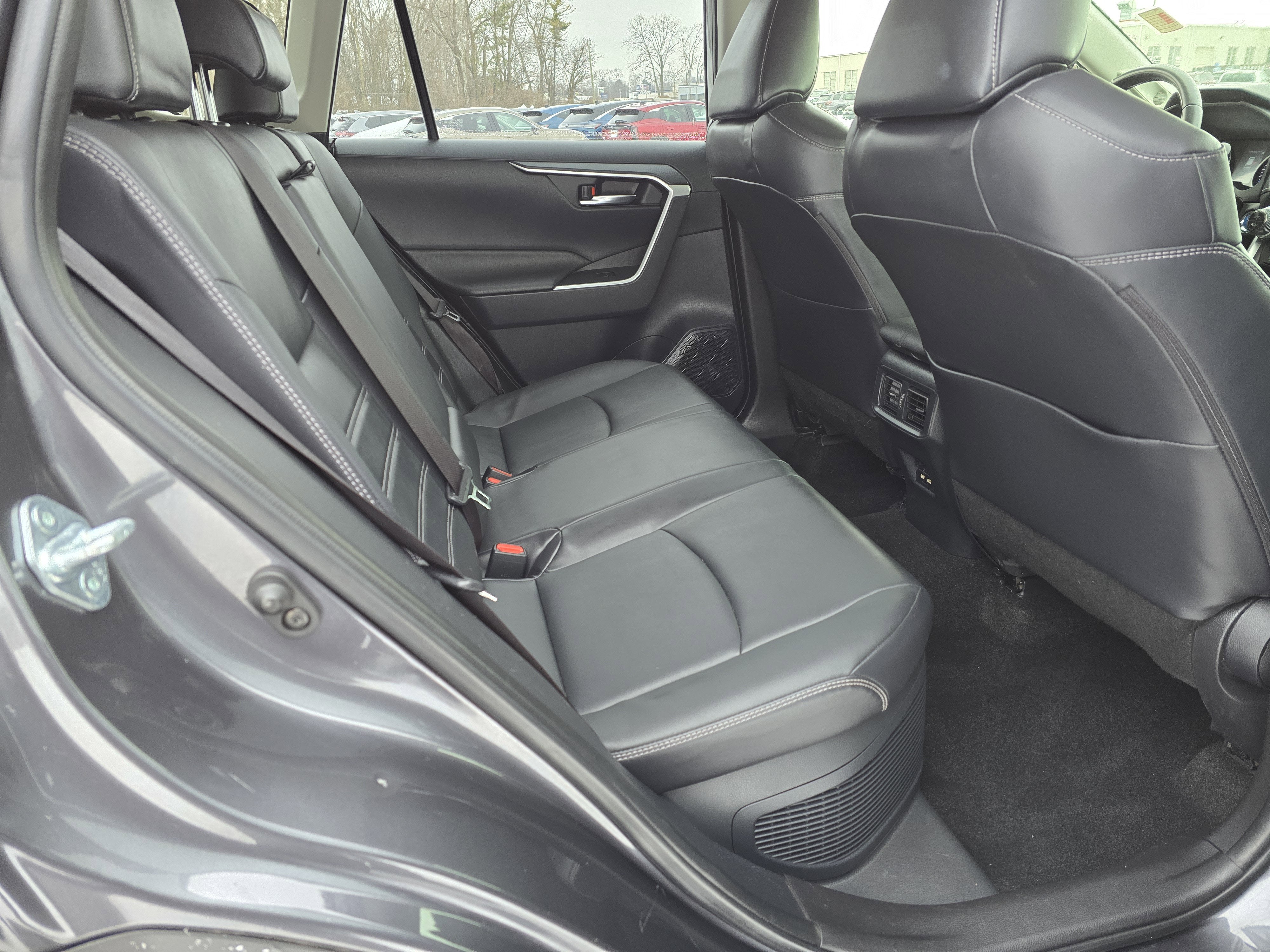 2021 Toyota RAV4 Hybrid XLE Premium