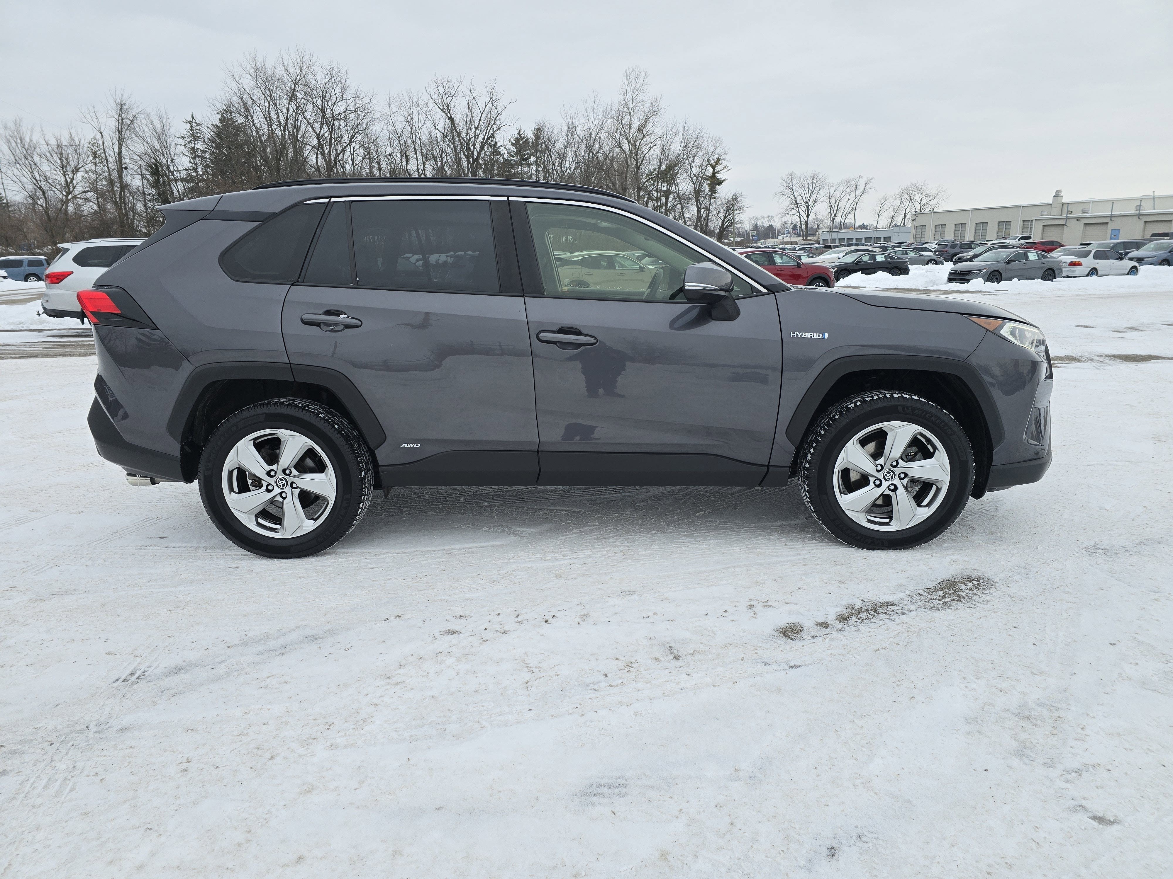 2021 Toyota RAV4 Hybrid XLE Premium